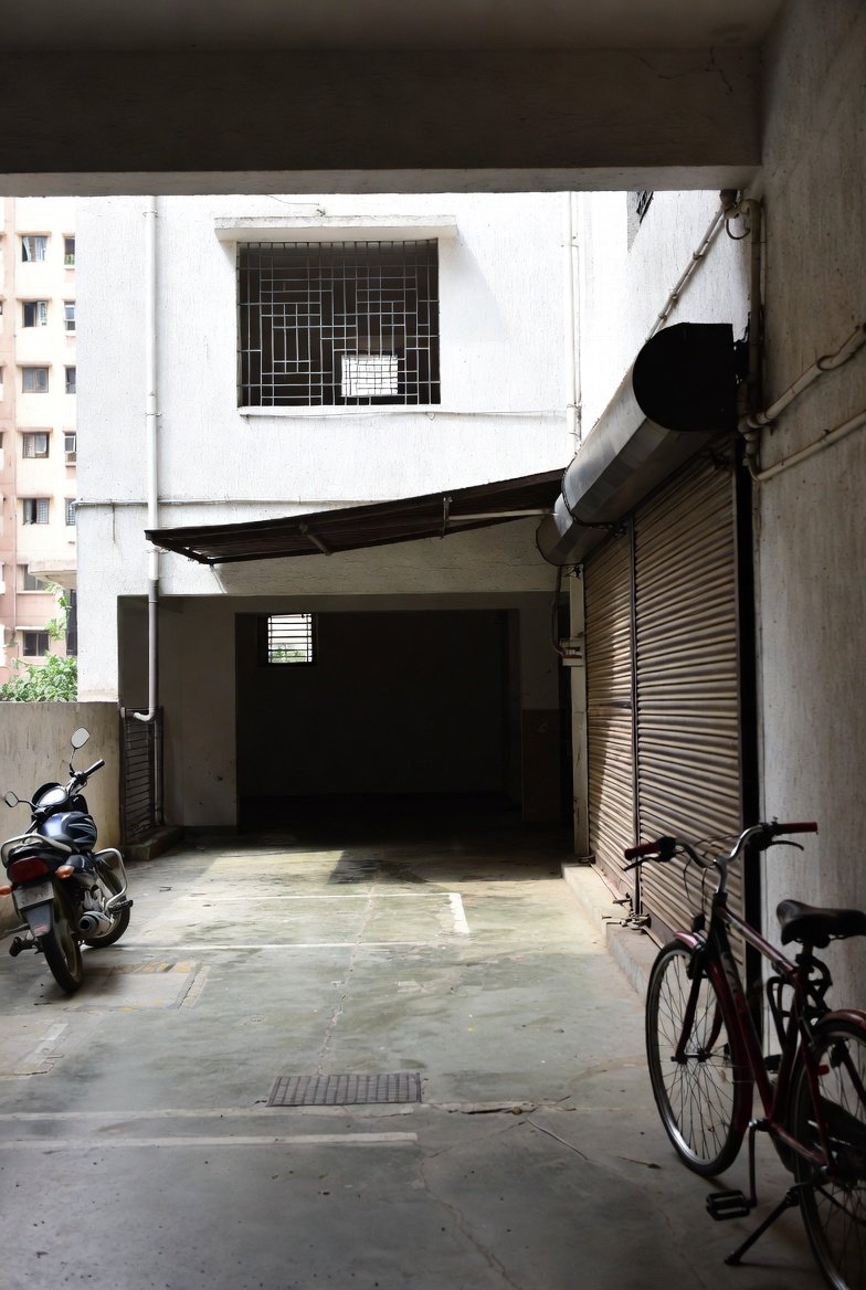 Dollars Colony, RMV 2nd STAGE Parking